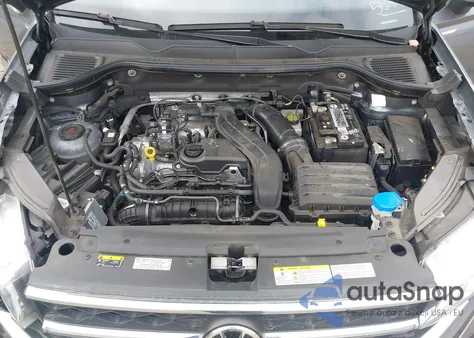 2022 Volkswagen Taos 1.5T Sel из США, поврежденный, VIN 3VV2X7B26NM065677